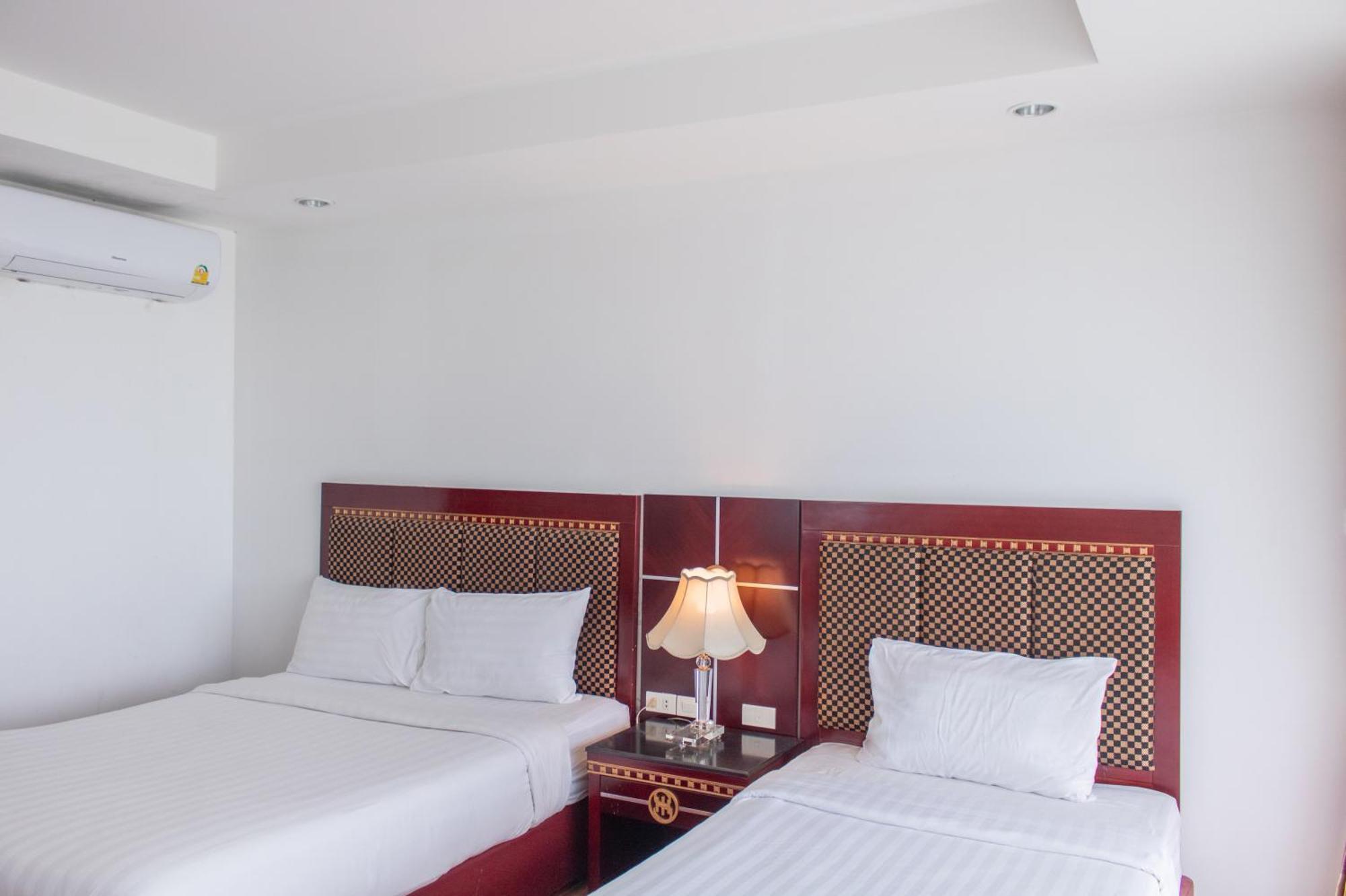 Jomtien Hisotel Exteriör bild